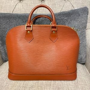 Authentic Louis Vuitton Alma Brown